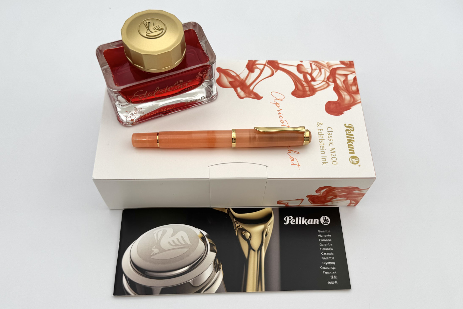 PelikanSEClassicM200ApricotFPSet_C